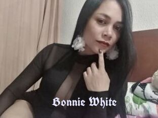 Bonnie_White