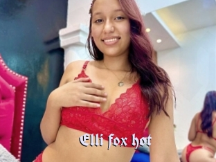 Elli_fox_hot