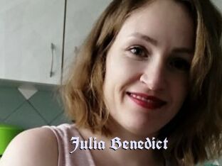 Julia_Benedict