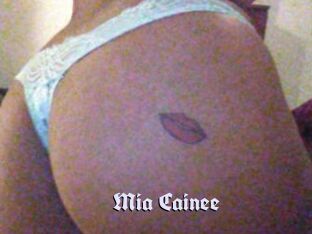 Mia_Cainee