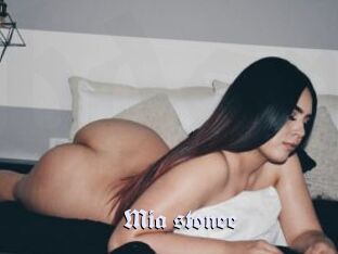 Mia_stonee