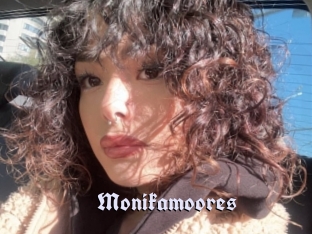 Monikamoores