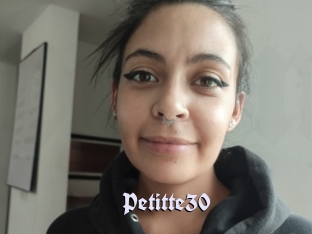 Petitte30