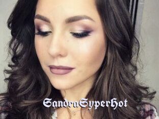 SandraSyperHot