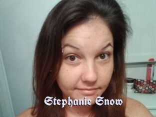Stephanie_Snow